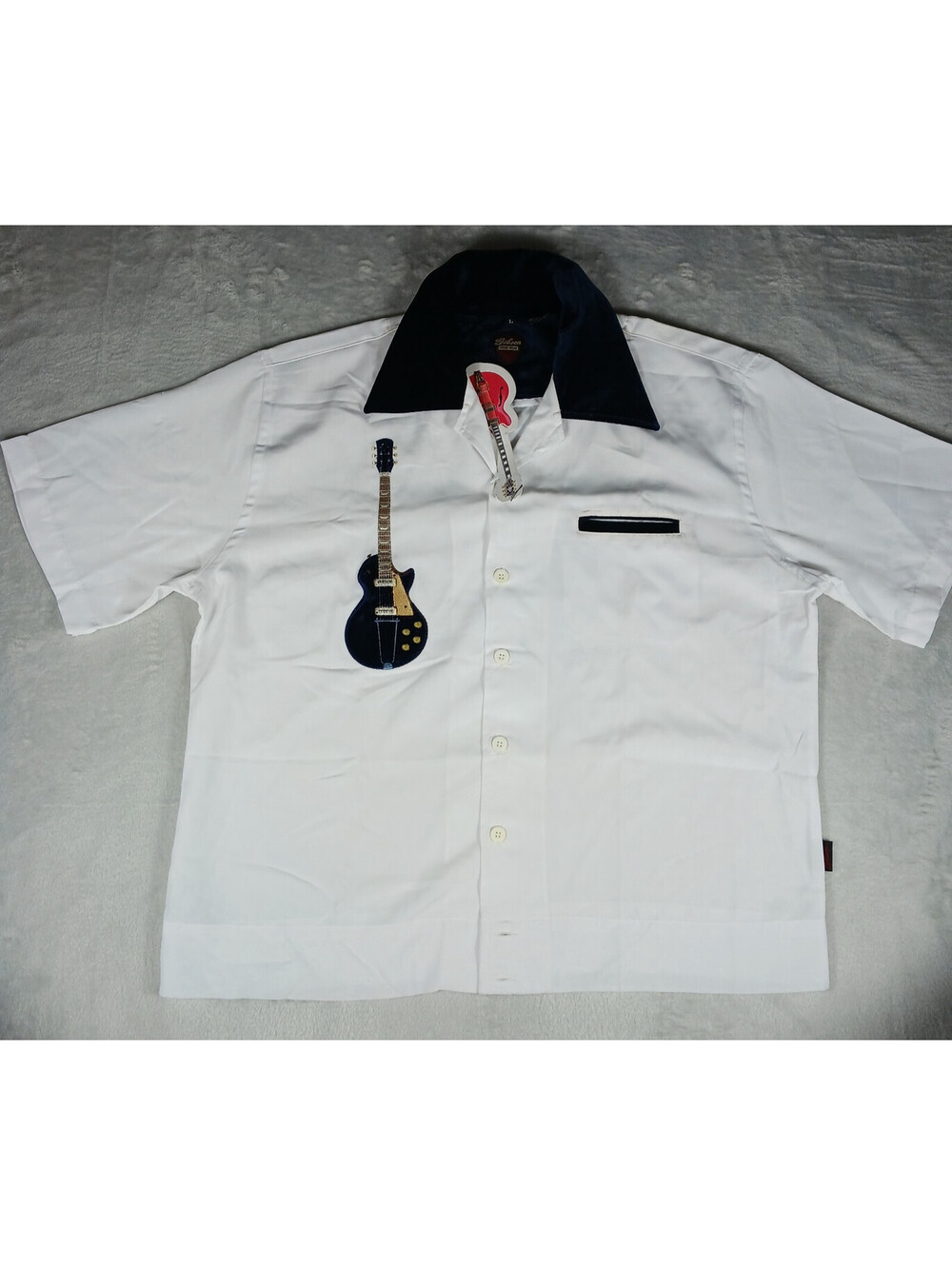 Gibson Tour Wear Dragonfly Shirt Large White Guitar Embroidered Suede Collar NWT